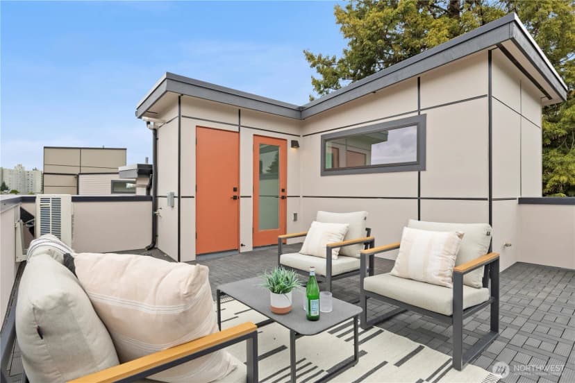 Property photo for 6544 A Latona Avenue Ne, Seattle photo 27
