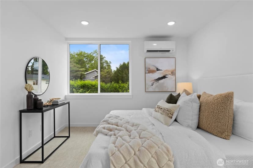 Property photo for 6544 A Latona Avenue Ne, Seattle photo 14
