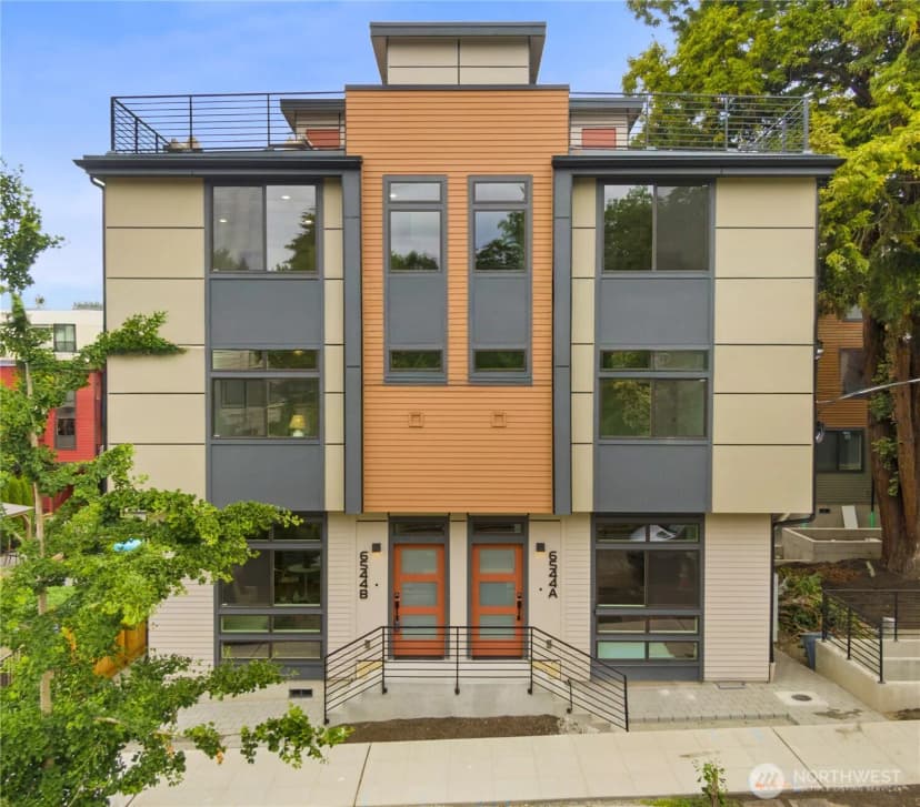 Property photo for 6544 A Latona Avenue Ne, Seattle