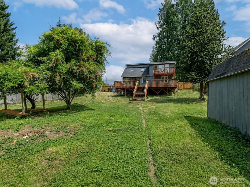Property photo for 9515 208th Avenue E, Bonney Lake photo 24