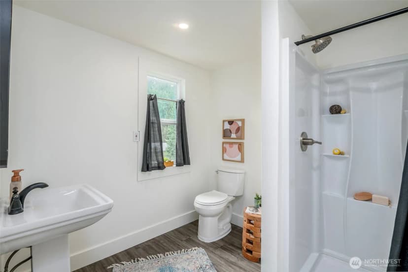 Property photo for 9515 208th Avenue E, Bonney Lake photo 19