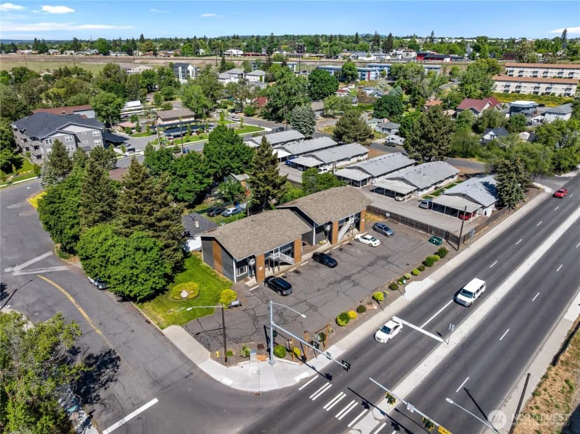 Property photo for 3123 E Carlisle Avenue, Spokane photo 12