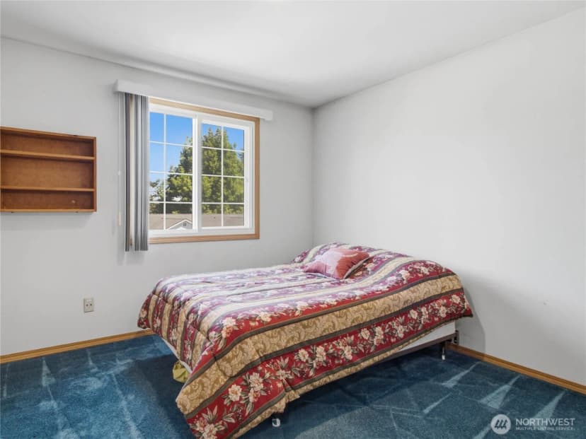 Property photo for 1239 S 236th Place, Des Moines photo 30