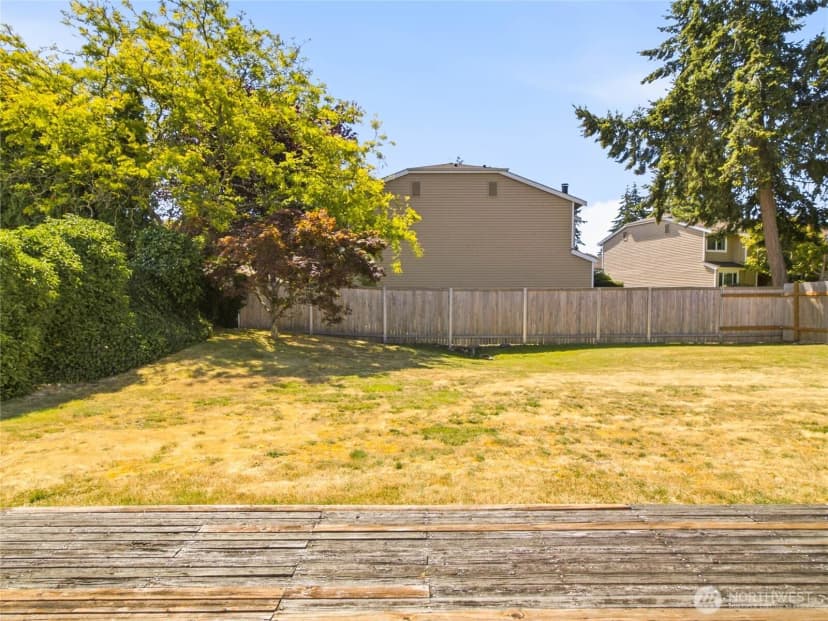 Property photo for 1239 S 236th Place, Des Moines photo 37