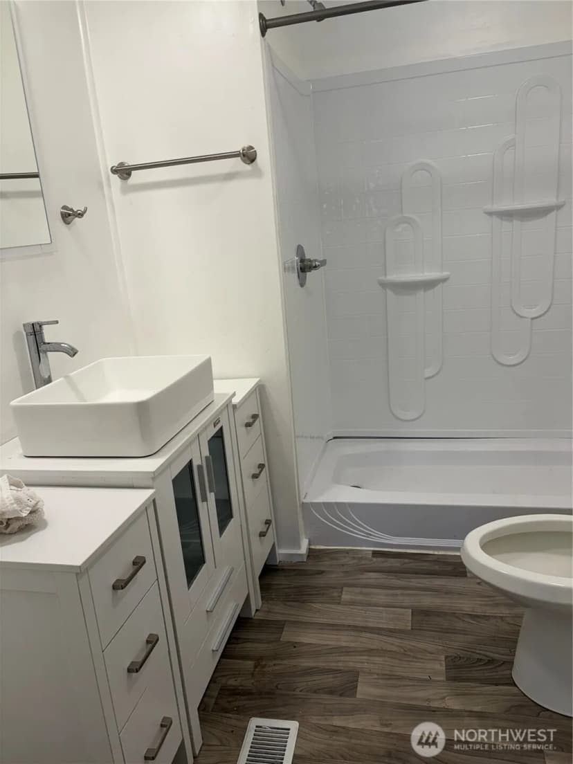 Property photo for 26108 Y Lane, Ocean Park photo 9