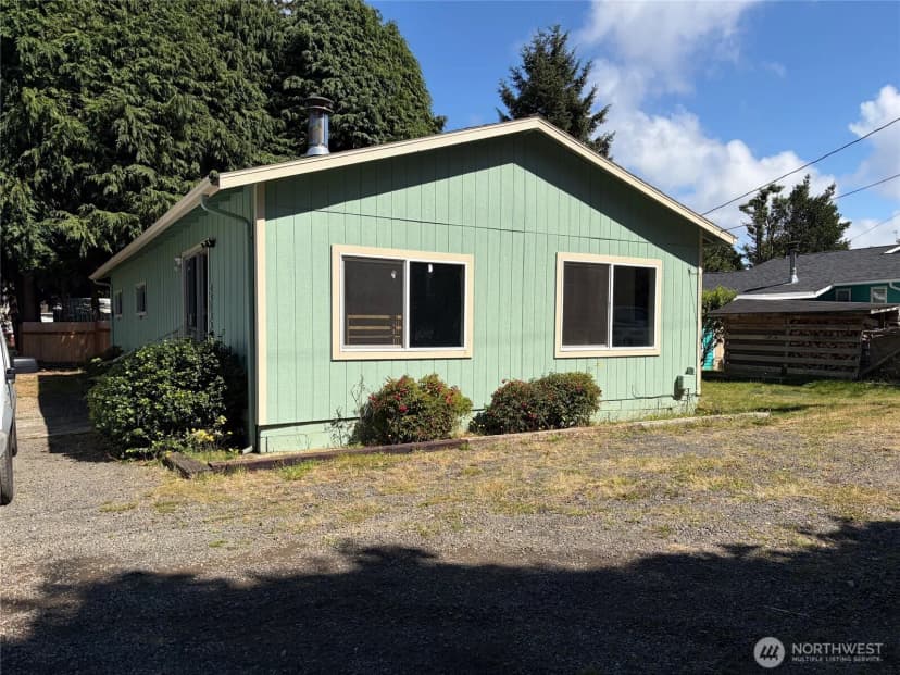 Property photo for 26108 Y Lane, Ocean Park photo 3