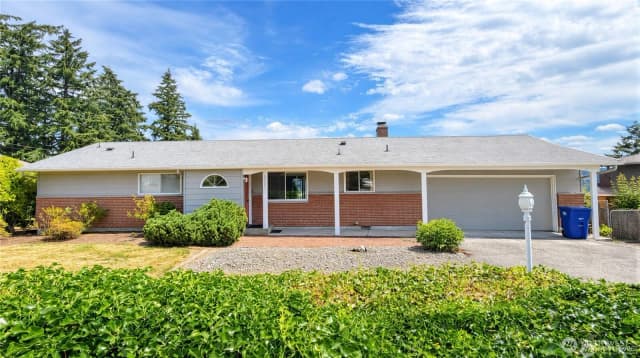 Property photo for 2305 126th Avenue Ct E, Edgewood