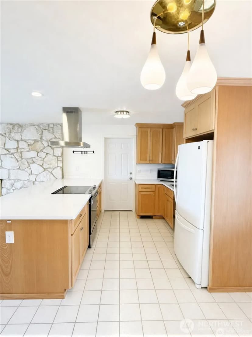 Property photo for 2305 126th Avenue Ct E, Edgewood photo 8