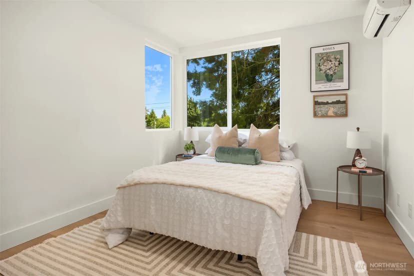 Property photo for 1506 N 100th Street, Seattle photo 11
