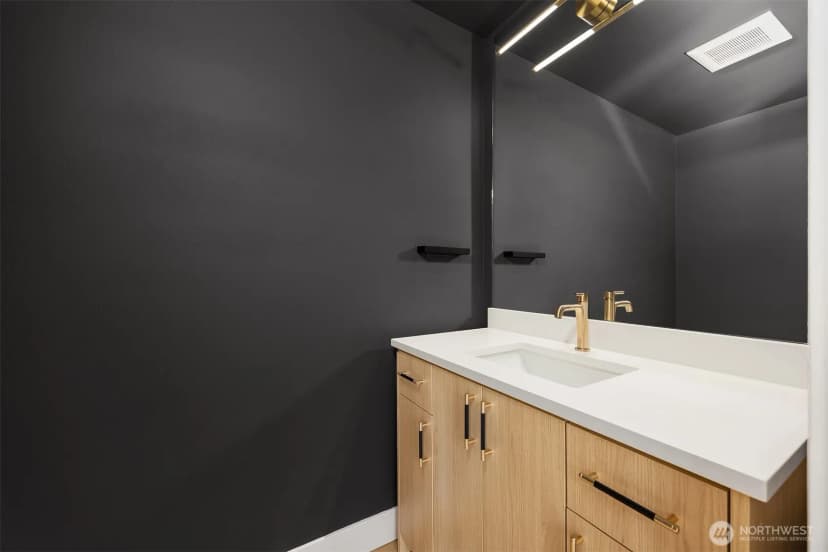 Property photo for 1506 N 100th Street, Seattle photo 18