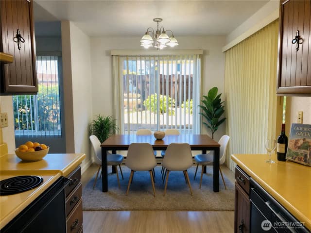 Property photo for 8848 Interlake Avenue N, Seattle photo 5