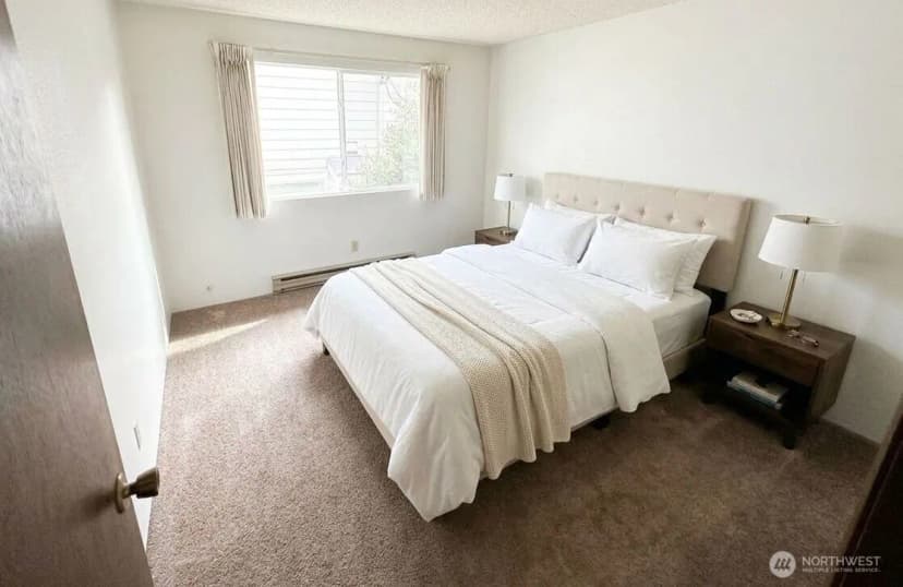 Property photo for 8848 Interlake Avenue N, Seattle photo 24