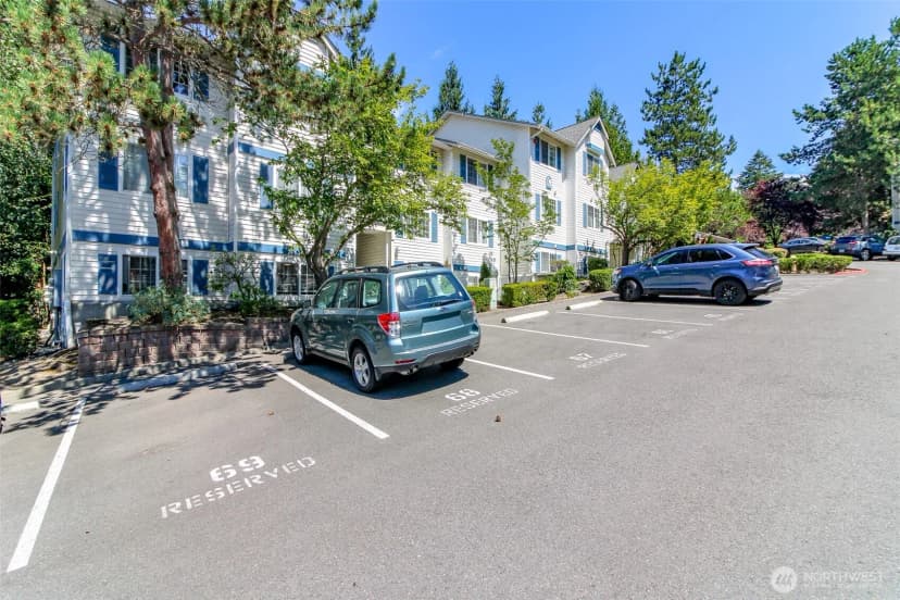 Property photo for 949 Aberdeen Avenue Ne #c107, Renton photo 35