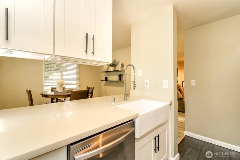 Property photo for 949 Aberdeen Avenue Ne #c107, Renton photo 16