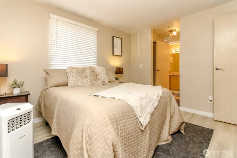 Property photo for 949 Aberdeen Avenue Ne #c107, Renton photo 19