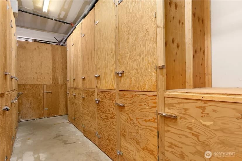 Property photo for 1711 E Olive Way #308, Seattle photo 18