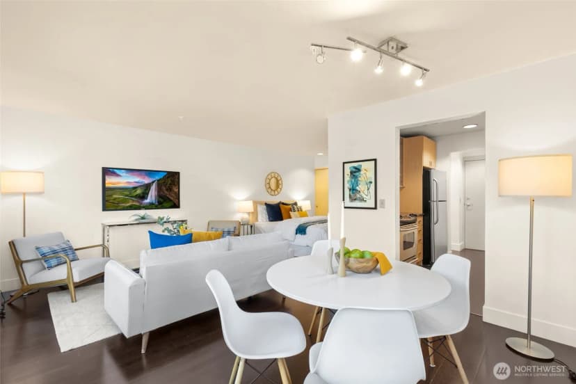 Property photo for 1711 E Olive Way #308, Seattle photo 10