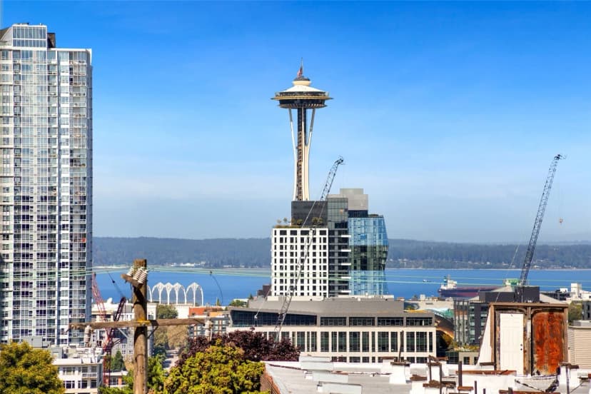 Property photo for 1711 E Olive Way #308, Seattle photo 7