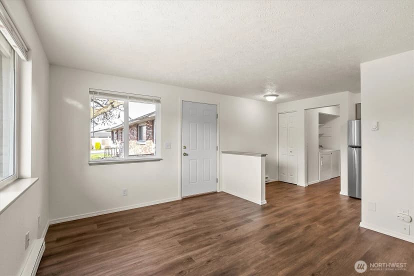 Property photo for 1332 W Garland Avenue, Spokane photo 4