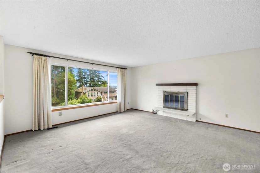 Property photo for 1127 Sw Fairhaven Drive, Oak Harbor photo 6