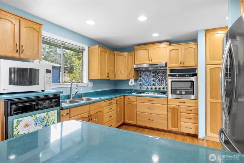 Property photo for 1127 Sw Fairhaven Drive, Oak Harbor photo 14