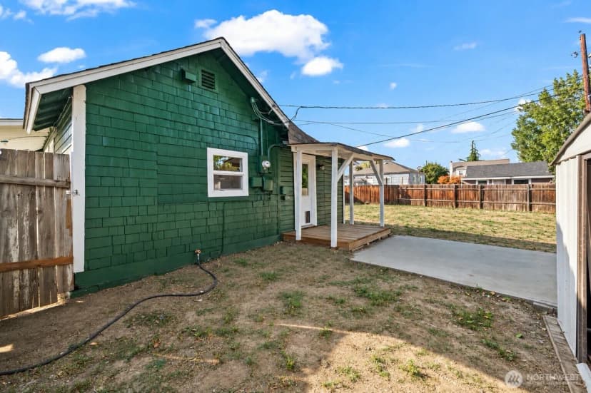 Property photo for 1014 Cherry Street, Wenatchee photo 23