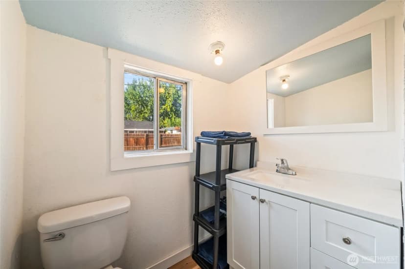 Property photo for 1014 Cherry Street, Wenatchee photo 12