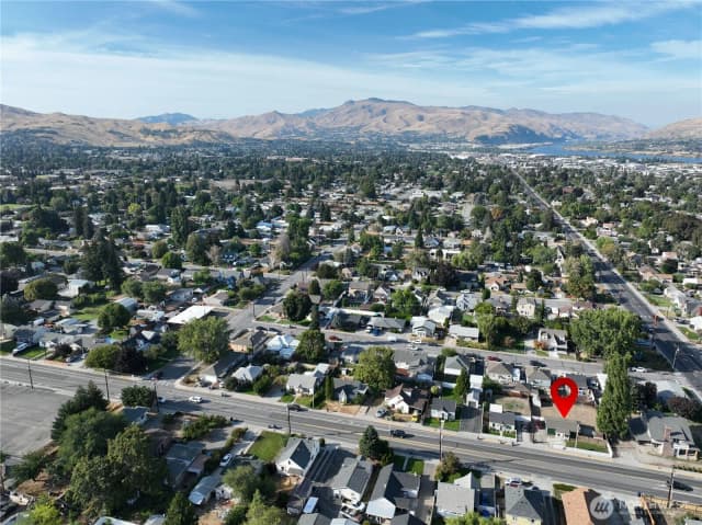 Property photo for 1014 Cherry Street, Wenatchee photo 3