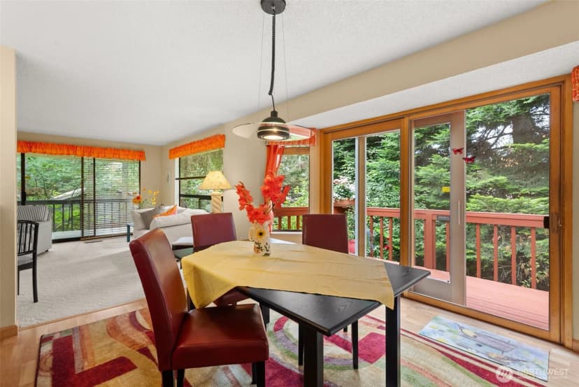 Property photo for 1111 S 249th Place, Des Moines photo 12