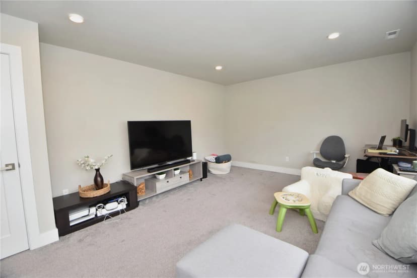 Property photo for 2118 228th Place Sw #ep 36, Bothell photo 18