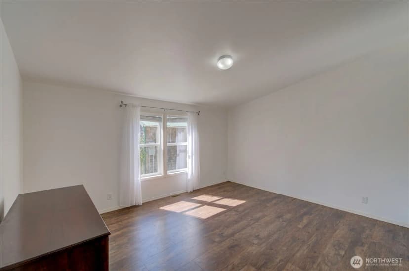Property photo for 27305 Vernon Avenue, Ocean Park photo 10