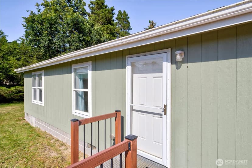 Property photo for 27305 Vernon Avenue, Ocean Park photo 4