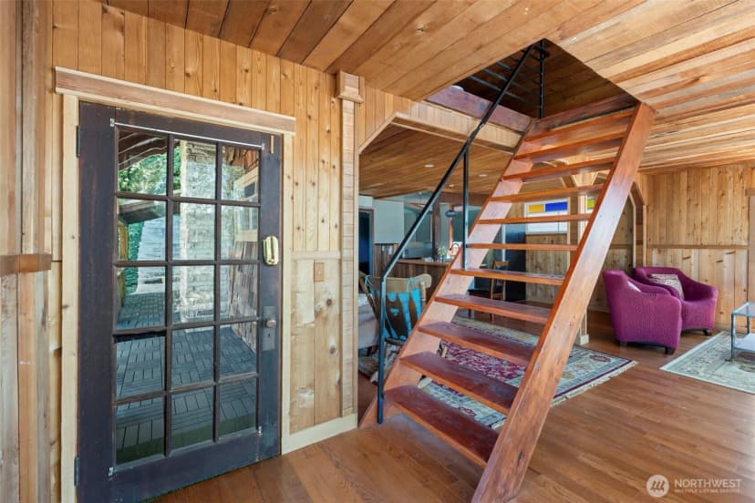 Property photo for 28243 Manzanita Beach Road Sw, Vashon photo 6