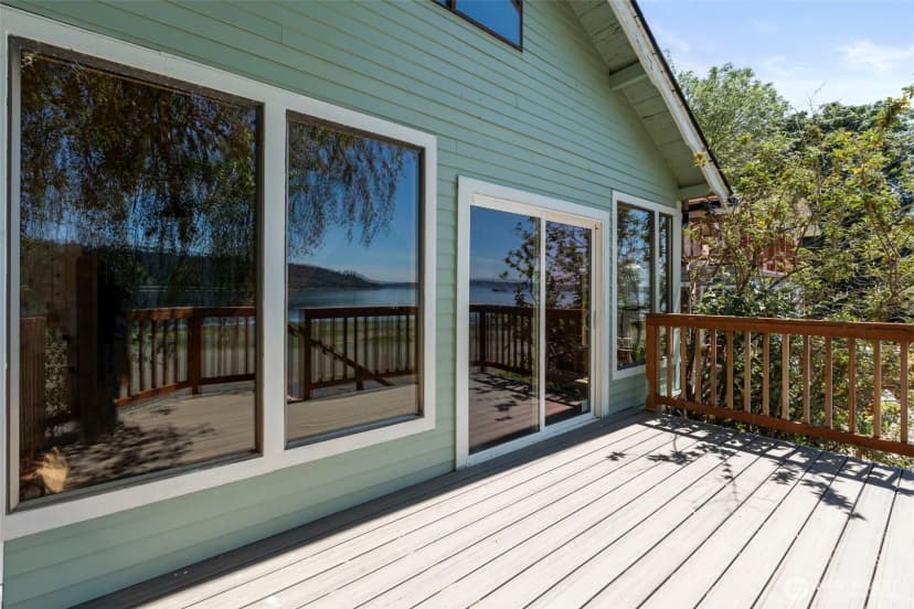 Property photo for 28243 Manzanita Beach Road Sw, Vashon photo 22