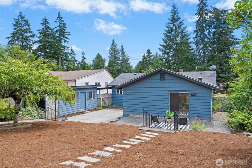 Property photo for 1572 Ne 170th Street, Shoreline photo 26