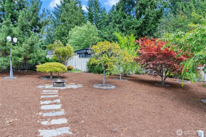 Property photo for 1572 Ne 170th Street, Shoreline photo 25