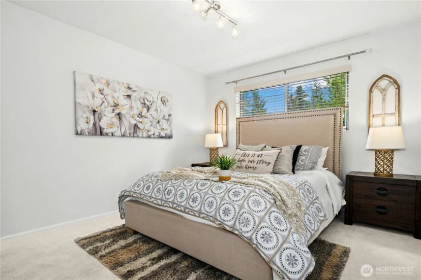 Property photo for 1572 Ne 170th Street, Shoreline photo 13