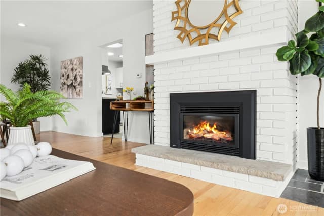 Property photo for 1572 Ne 170th Street, Shoreline photo 5