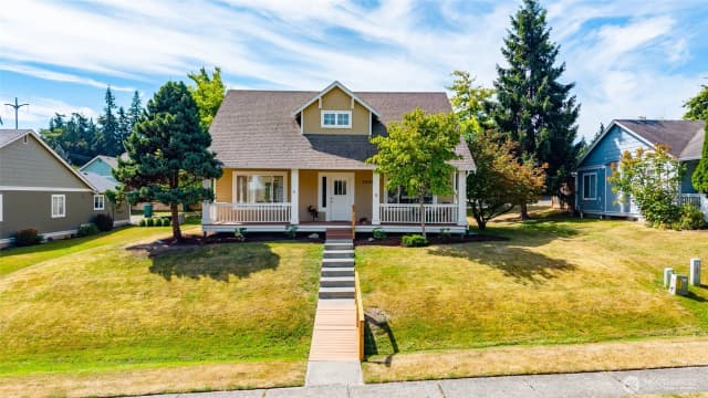 Property photo for 2209 24th Street, Anacortes