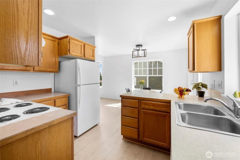 Property photo for 2209 24th Street, Anacortes photo 20