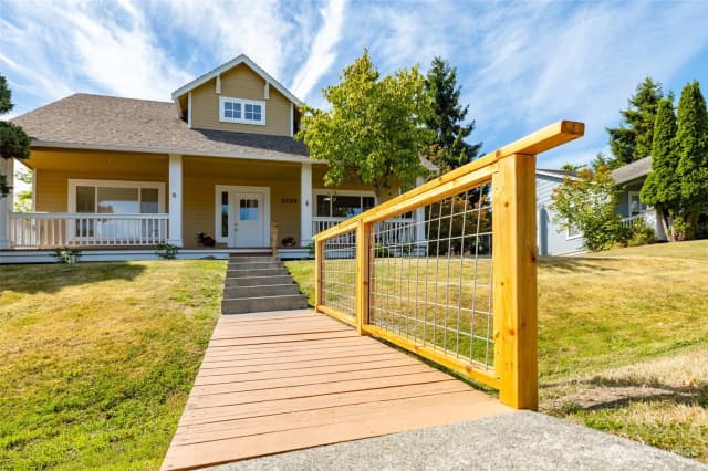 Property photo for 2209 24th Street, Anacortes photo 5