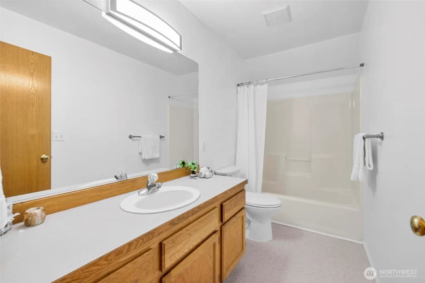 Property photo for 2209 24th Street, Anacortes photo 32