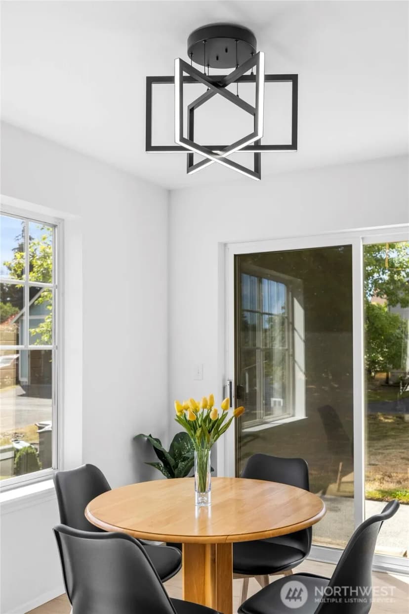 Property photo for 2209 24th Street, Anacortes photo 14