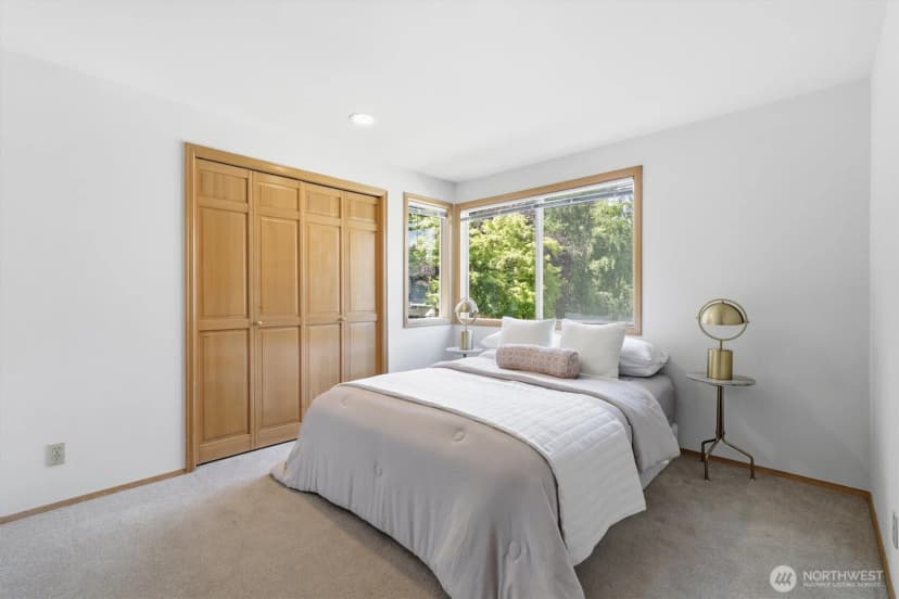 Property photo for 15215 92nd Place Ne, Bothell photo 19