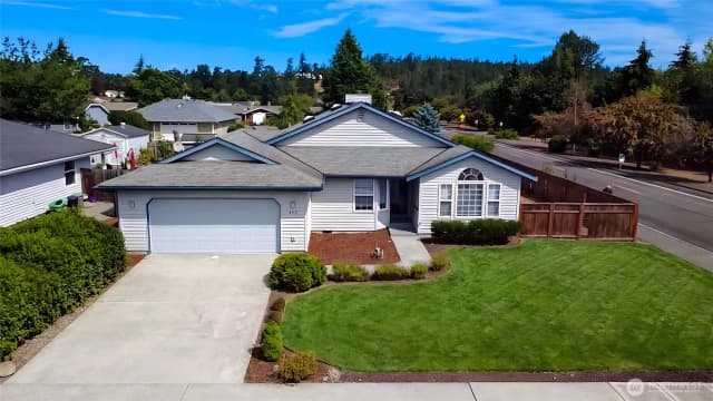 Property photo for 972 E Spruce Street, Sequim
