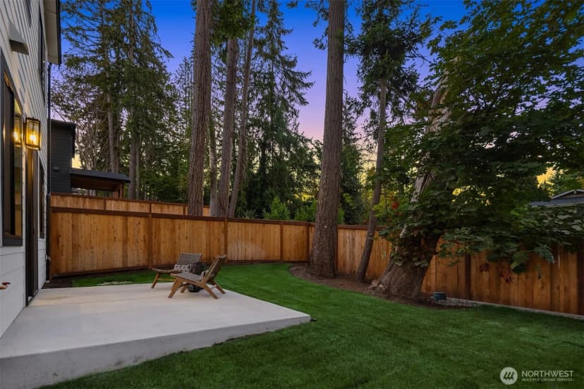 Property photo for 13742 Ne 101st Street, Kirkland photo 14