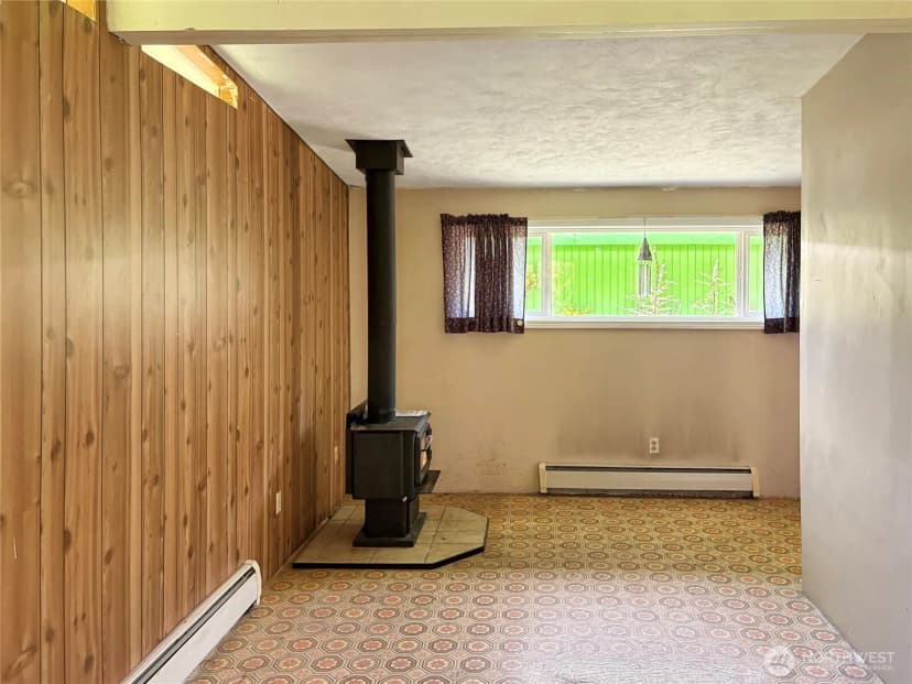 Property photo for 8209 144th Place Se, Newcastle photo 34