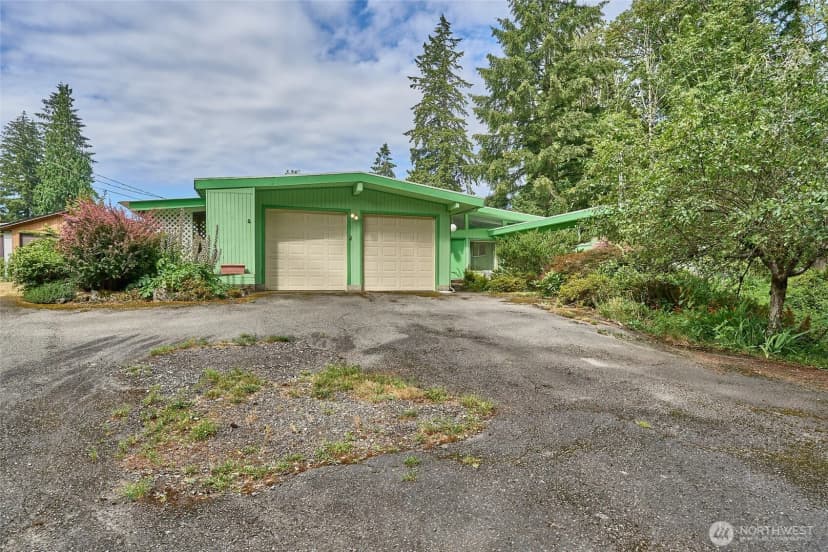 Property photo for 8209 144th Place Se, Newcastle photo 16