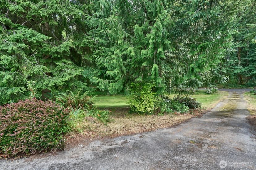 Property photo for 8209 144th Place Se, Newcastle photo 13