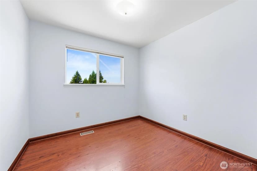 Property photo for 512 Veralene Sw, Everett photo 11